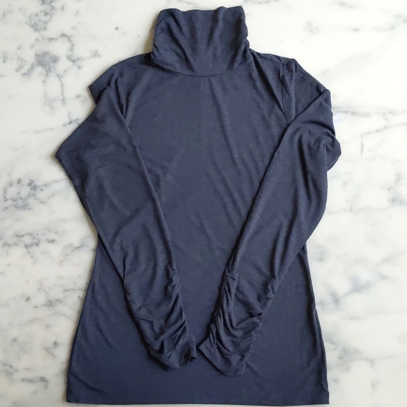 NWT. The Limited Rayon Spandex Grey Elastic Design On Sleeve and Turtleneck Top. - Picture 3 of 4
